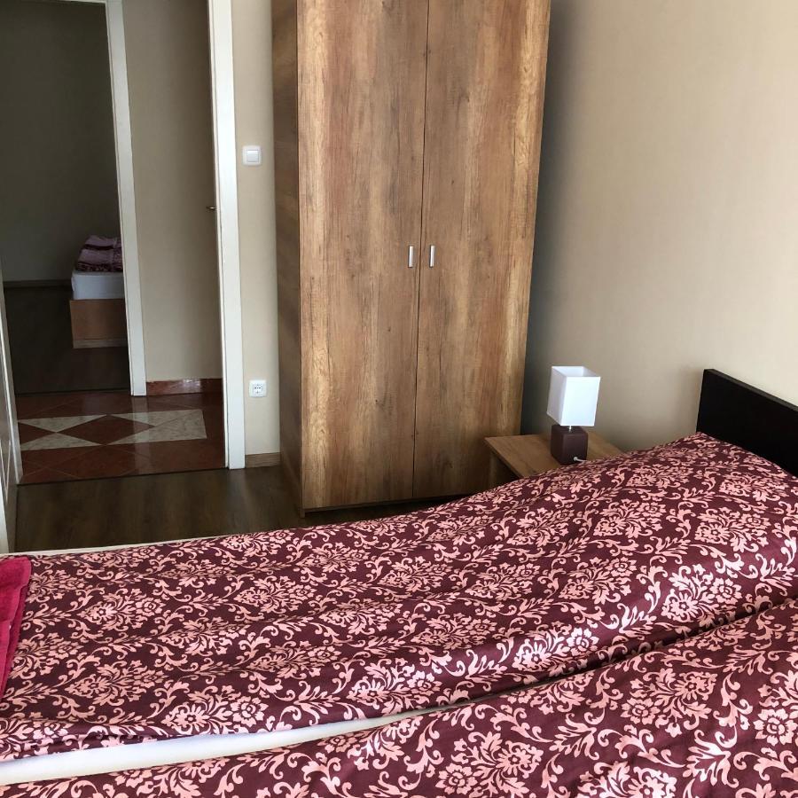Alina Apartmanok Hajdúszoboszló Εξωτερικό φωτογραφία