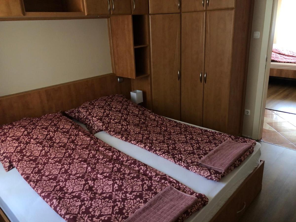 Alina Apartmanok Hajdúszoboszló Εξωτερικό φωτογραφία