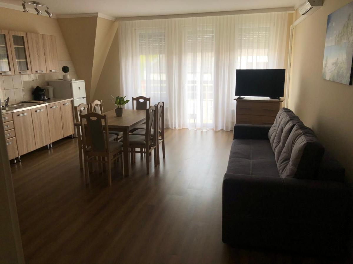 Alina Apartmanok Hajdúszoboszló Εξωτερικό φωτογραφία