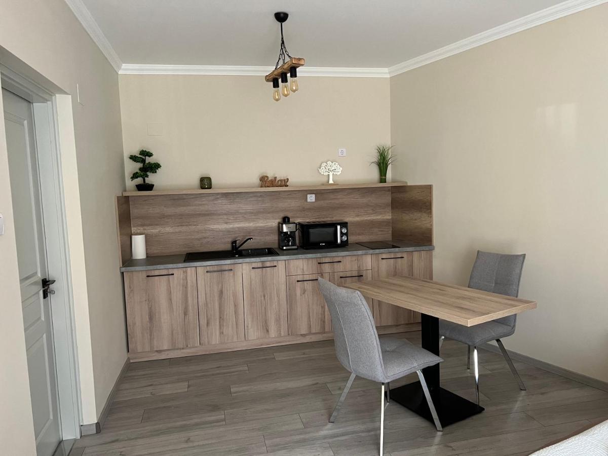 Alina Apartmanok Hajdúszoboszló Εξωτερικό φωτογραφία
